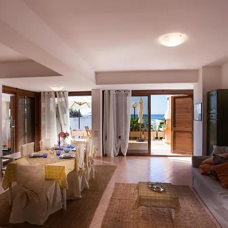 Lucia Sul Mare Villa Sant'Andrea (Sardinia)